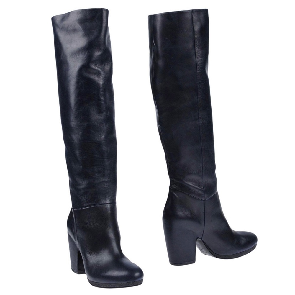 NWT Vic Matie leather boots size 6